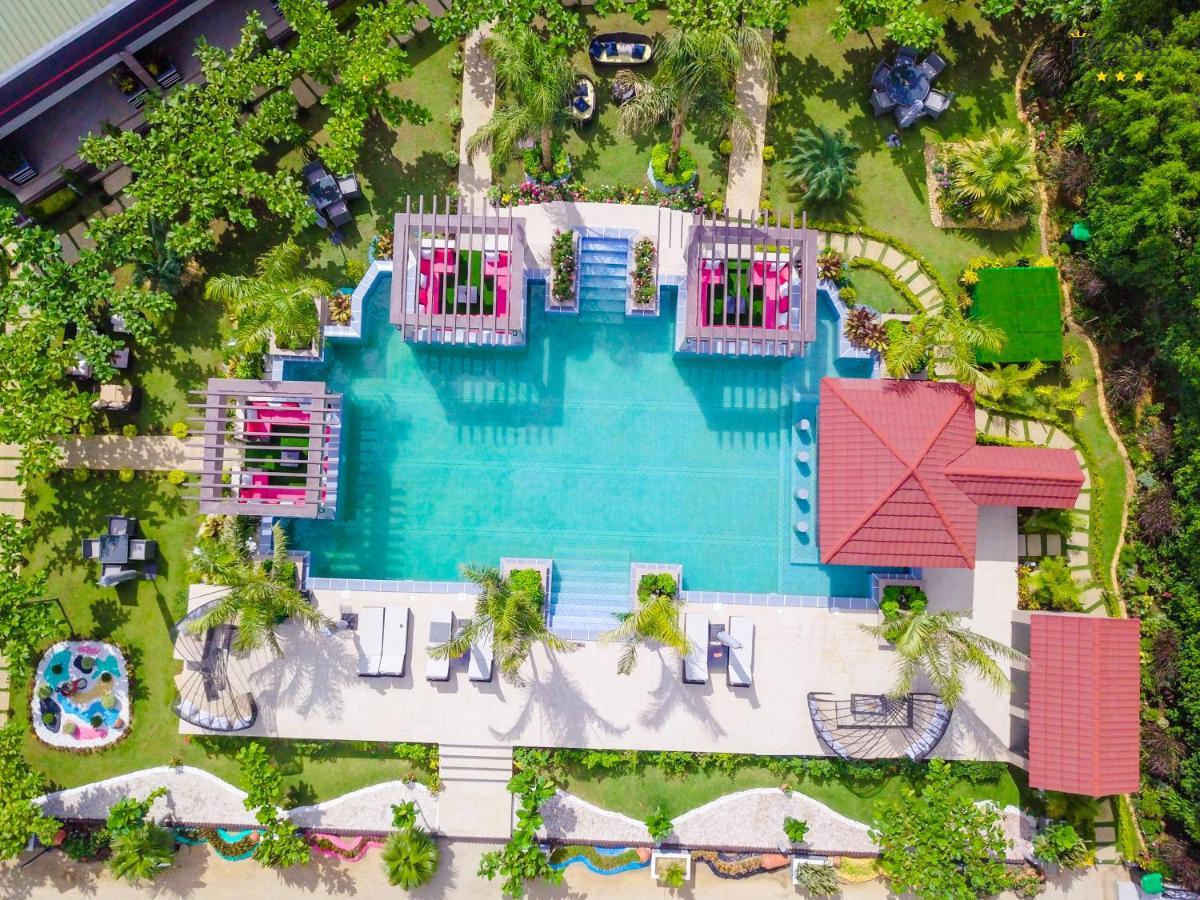 Kozobe Hotel Ambilobe Екстериор снимка